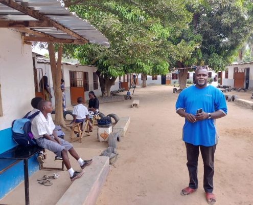 f64bb2f9-57ed-4e3e-8076-b06de9b4c609